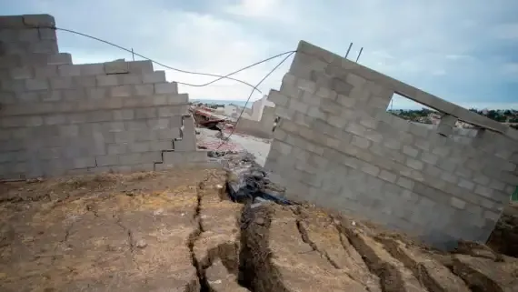 deslizamiento-en-el-cerro-hermitte-18012026-2171537