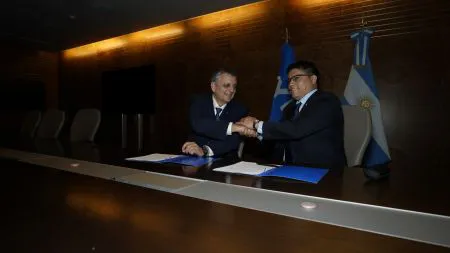 a8bd4deb50bbcea0f2506d7bf77d91e8_L