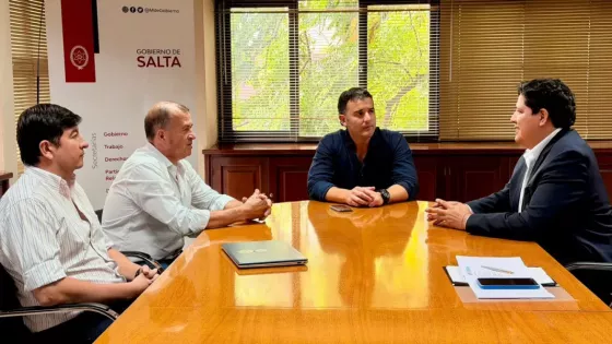 105560-aguas-del-norte-avanza-con-la-regularizacion-de-las-conexiones-domiciliarias-en-el-quebrachal