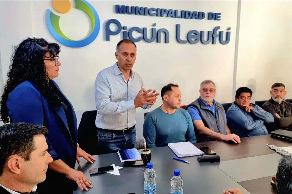 md - 2025-11-12T114310.888