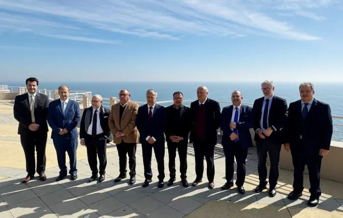 4965664488841916844-700x446