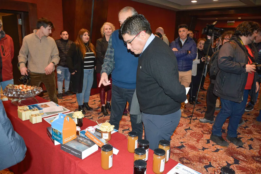 20250707_MINPROD_LANZAMIENTO_DEL_MEDALLN_DE_PESCADO_9