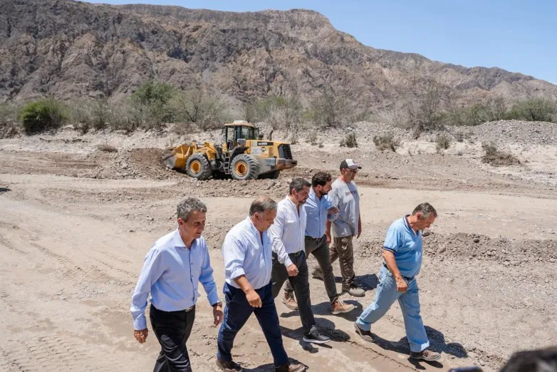 55c504998774865c75b7a1b73716612e_L