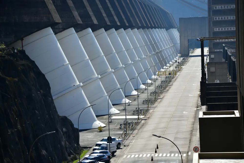 itaipu-binacional-central-scaled