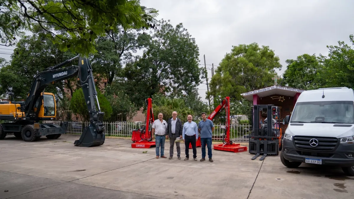 ampliacion-aprque-automotor-y-equipamiento-vialidad-03