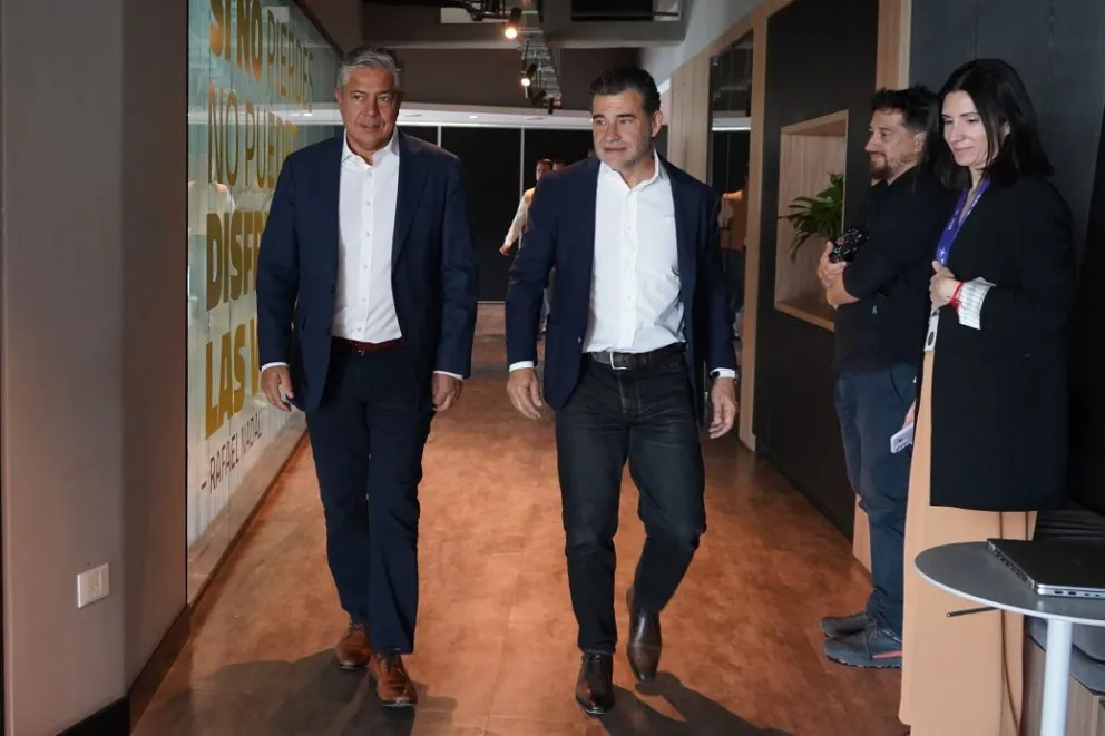 md - 2025-11-13T133429.981