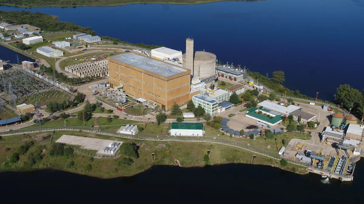 Central-Nuclear-Embalse-Aerea-1
