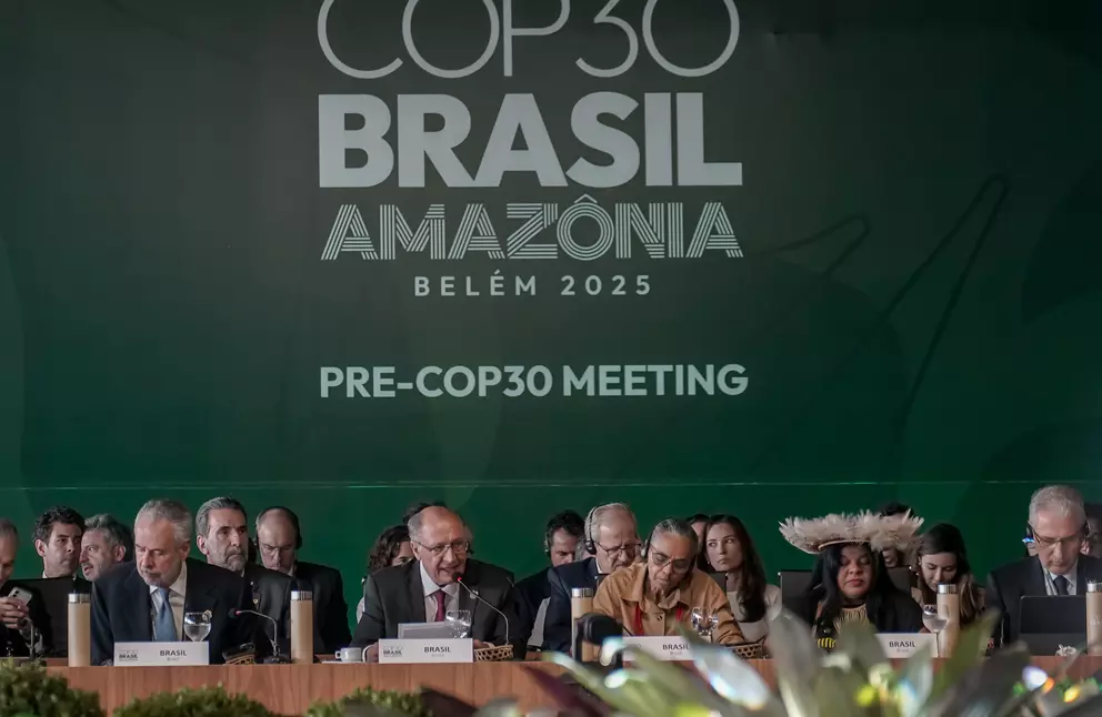 5228bca40d3fd980a80f6ec32dff3fedbcb82020