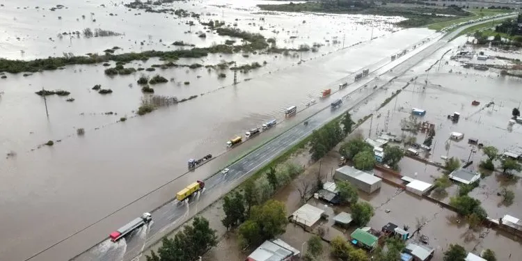 MICROS-INUNDACION-LLUVIAS-750x375