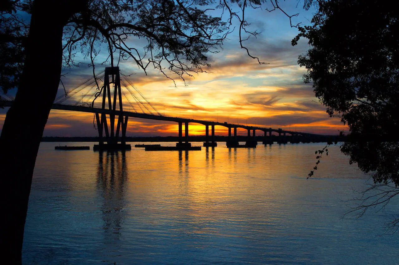 photo5186286315908474885