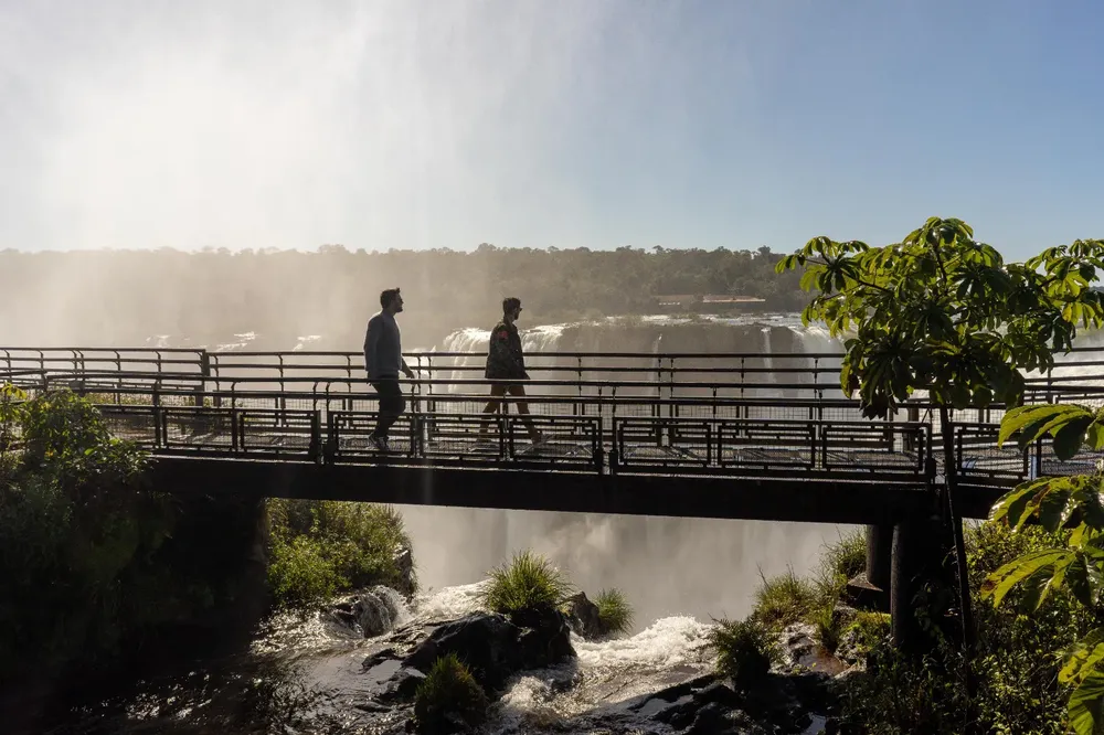 CATARATAS-DEL-IGUAZU-2
