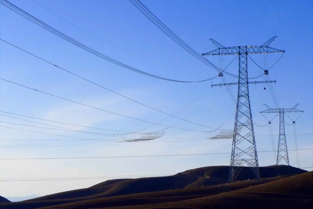 linea-1100kv-1024x683