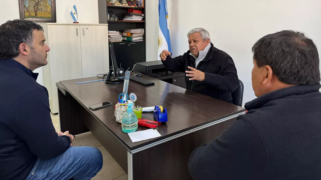 102365-aguas-del-norte-inicia-estudios-de-planimetria-para-tomar-el-servicio-de-agua-y-cloaca-en-molinos