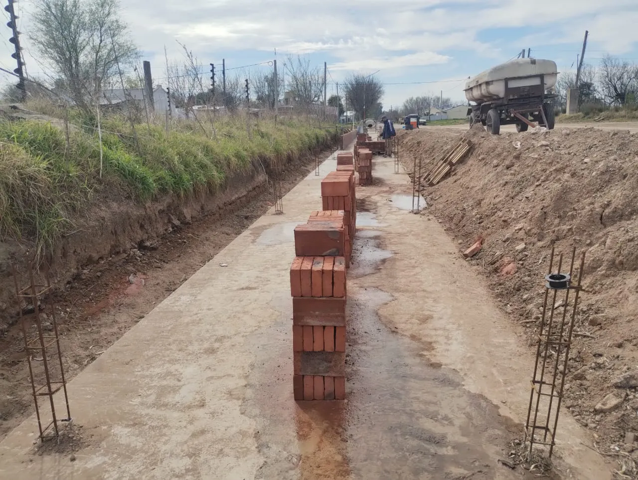 220256_img-20250912-wa0095