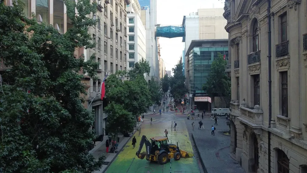 maquinaria-obras-eje-bandera.jpg__1440x2000_q70_subsampling-2