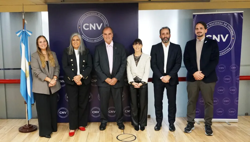 foto_3_directorio_recibio_a_camara_argentina_fintech