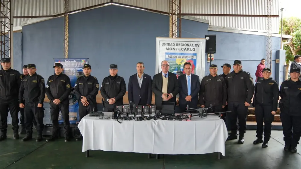EQUIPAMIENTO-TECNOLOGICO-PARA-LA-POLICIA-DE-MISIONES-5-1536x864