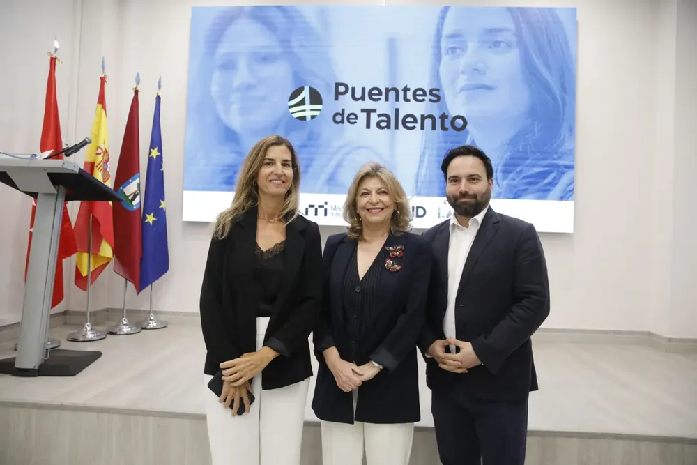 Hidalgo-y-Nino-en-la-bienvenida-de-esta-V-edicion-1500x1000