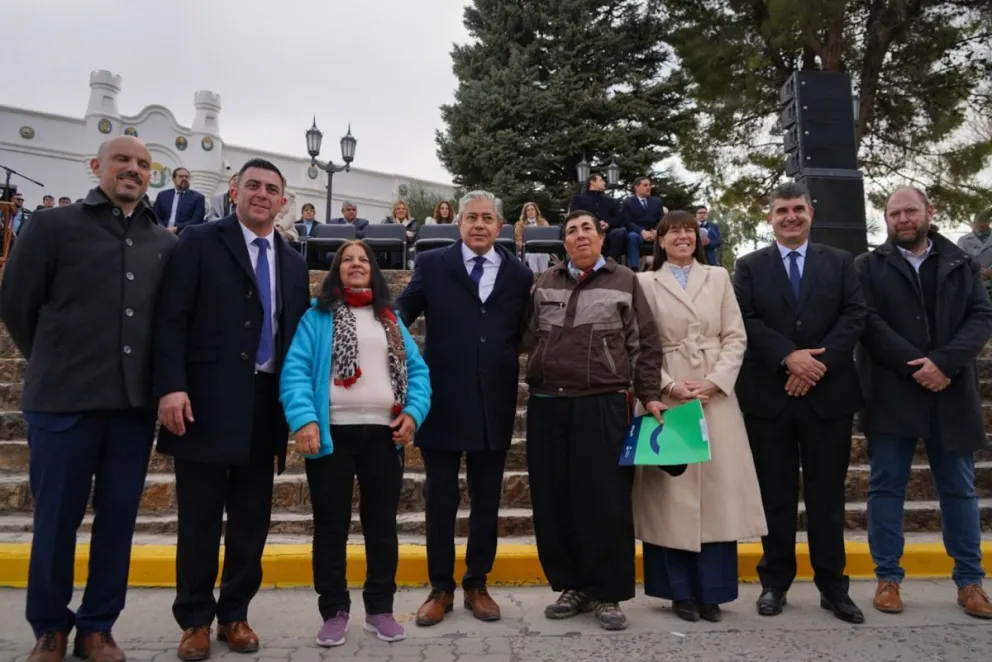 md - 2025-11-25T082317.490