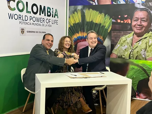 8e5a28f9ad3cd6f7e558b9bf62faa37616d9f3ba